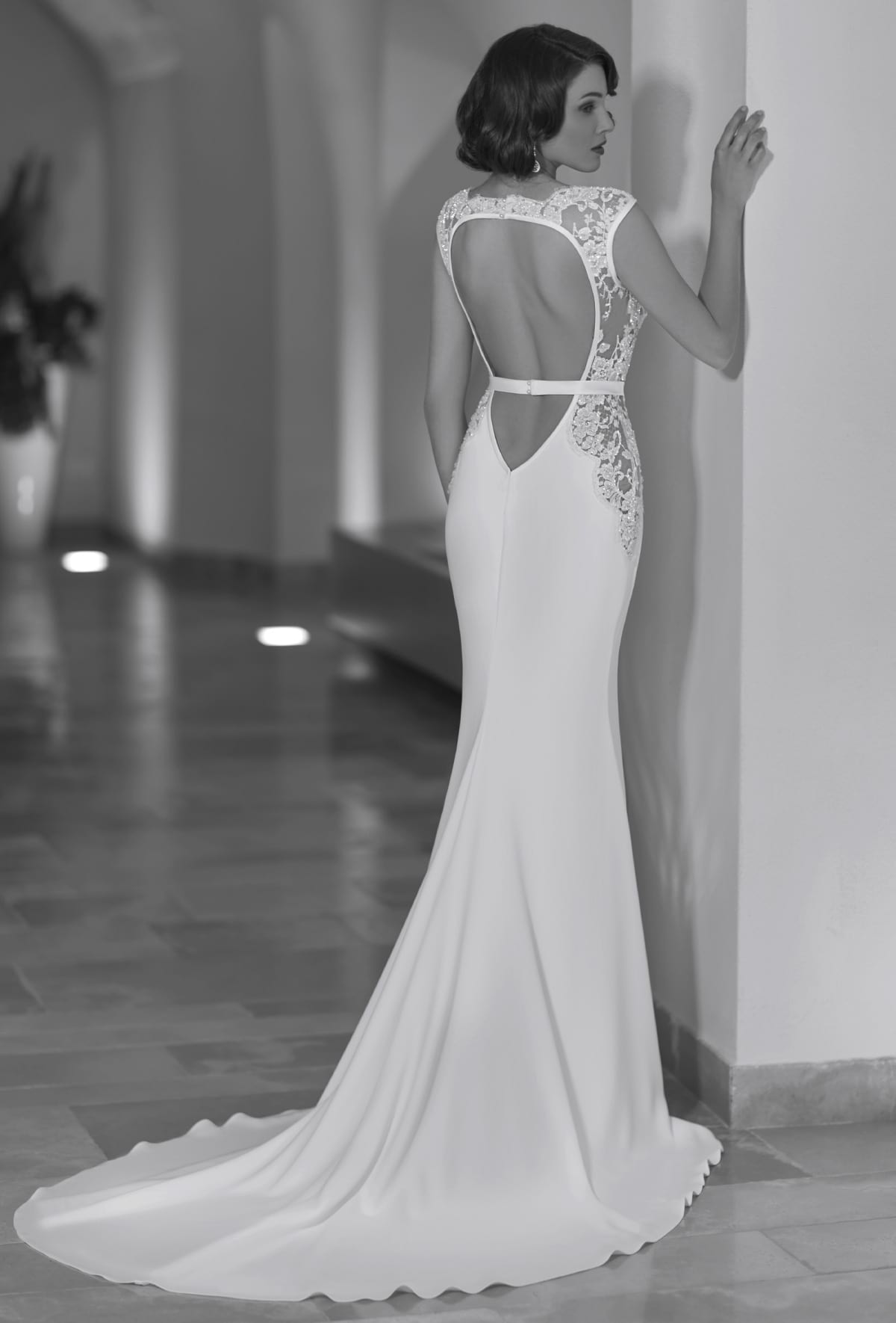 mysecret sposa abito da sposa con grande oblò nudo sul dietro