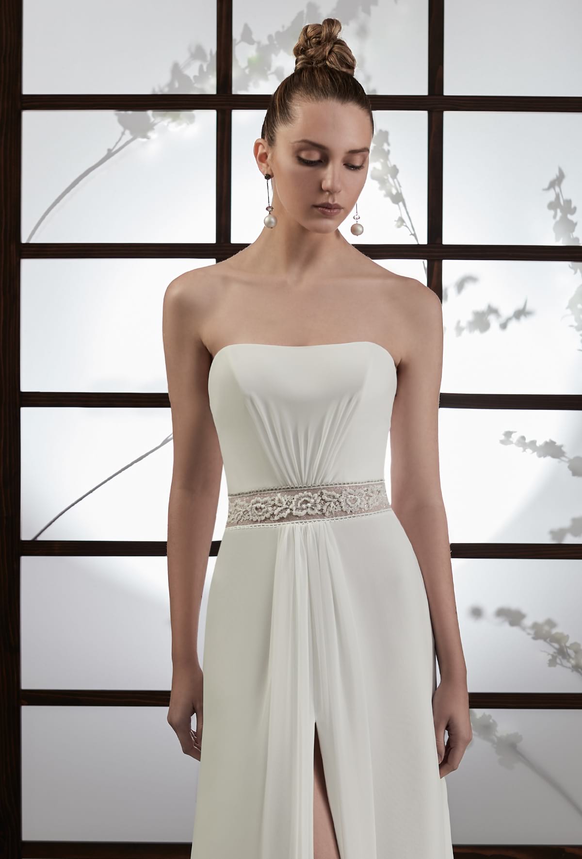 mysecret sposa abito con fascia ricamata in trasparenza