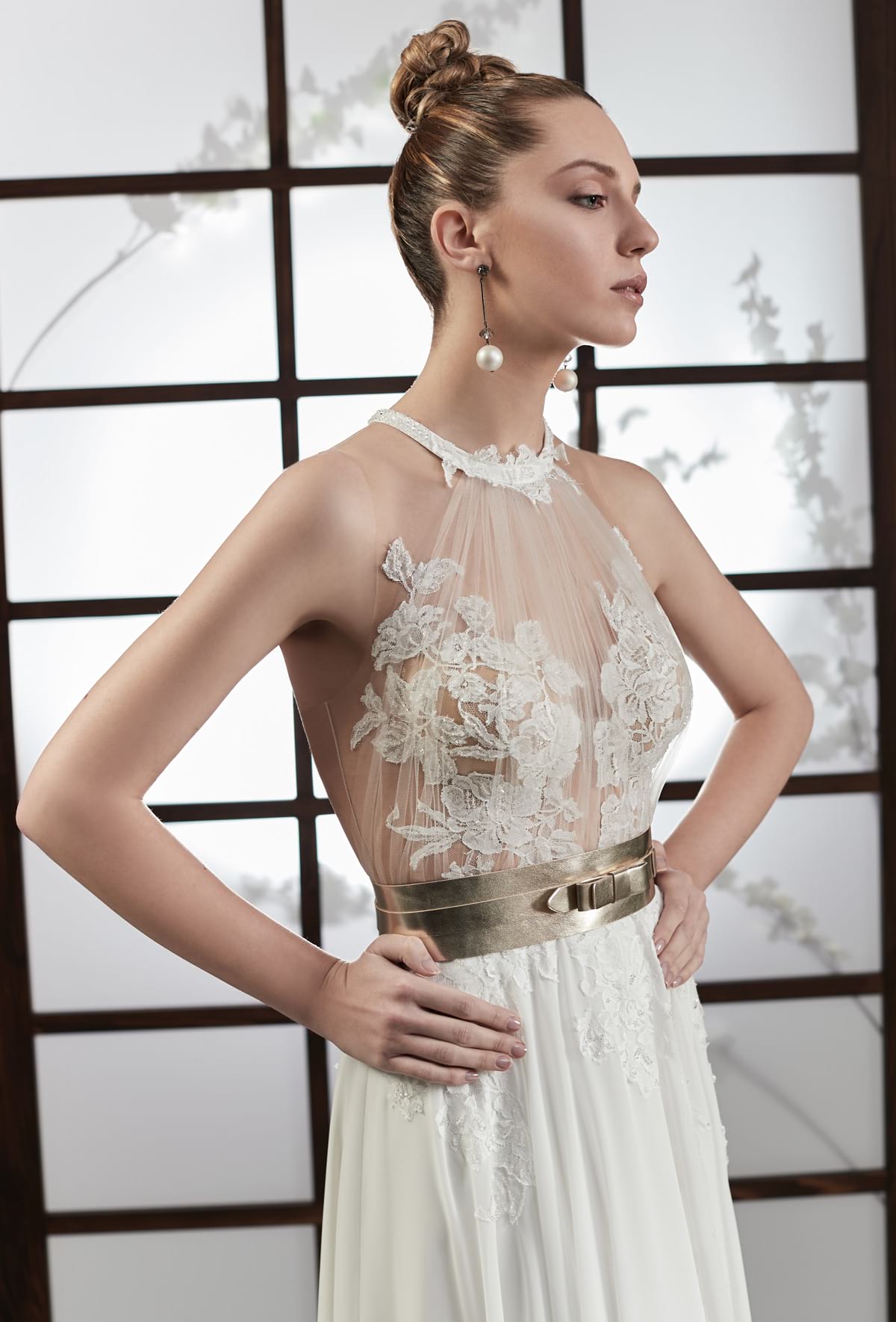 mysecret sposa abito con doppia cintura in ecopelle color platino segnando il punto vita