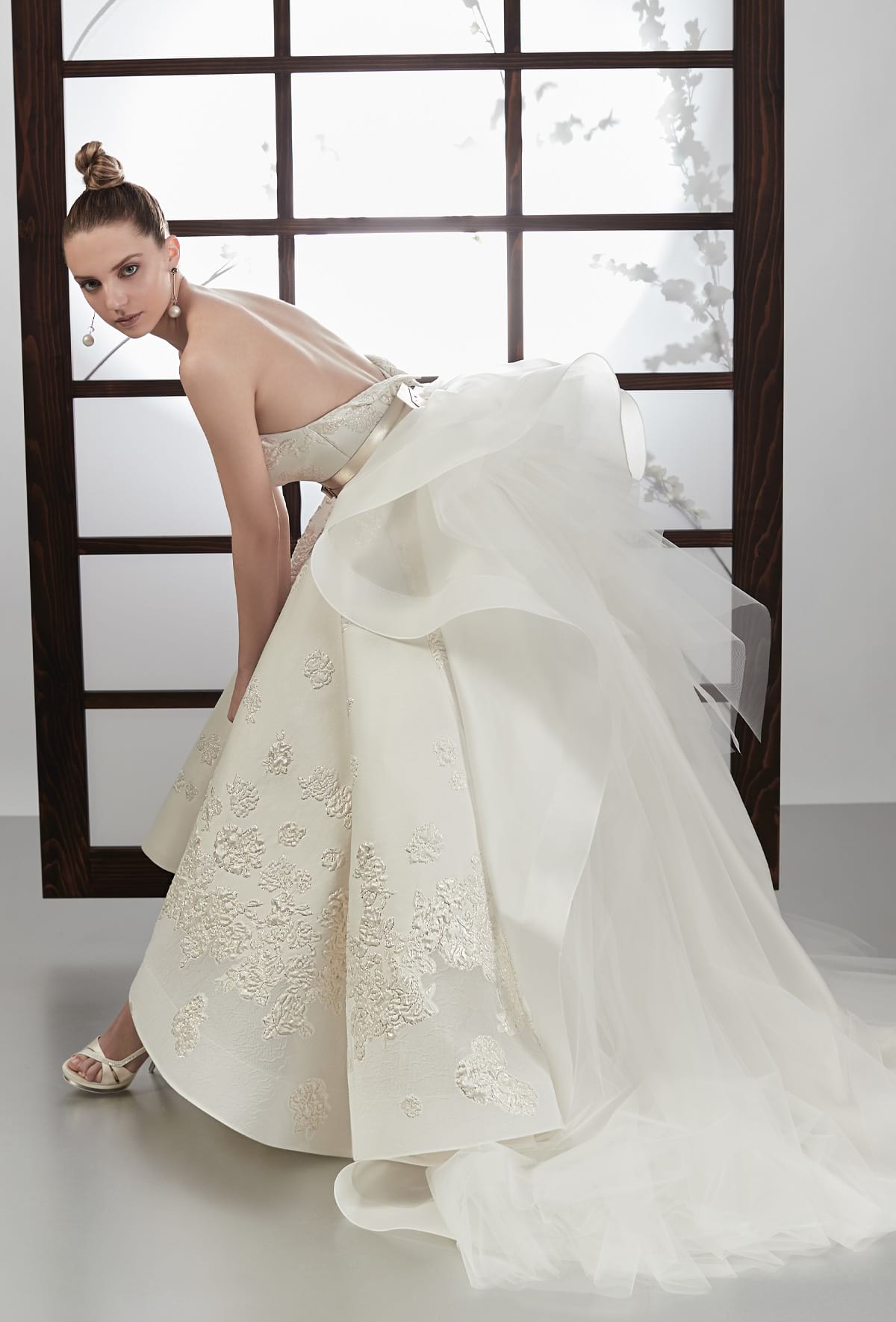 mysecret sposa abito leggermente corto davanti e lungo dietro