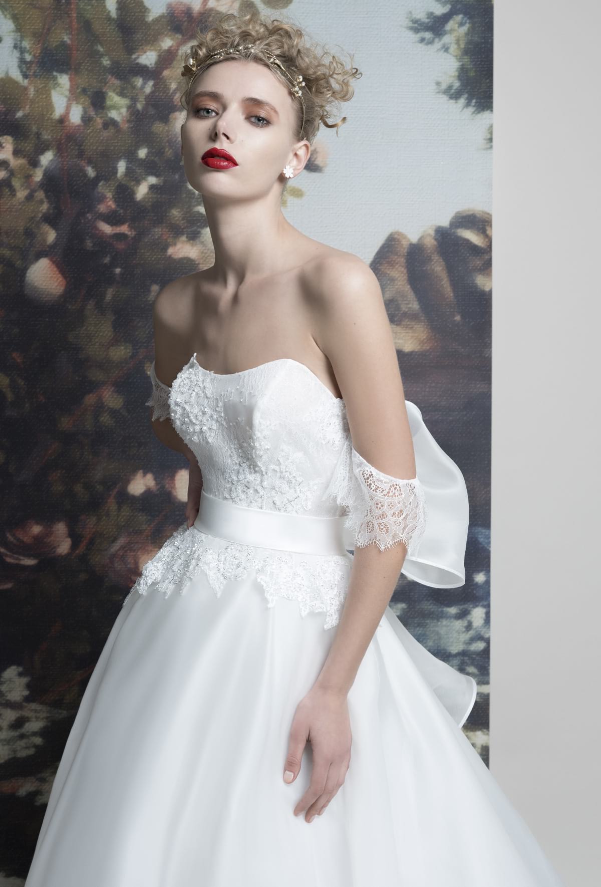 mysecret sposa corpino semitrasparente in pizzo francese ricamato a mano con cristalli Swarovski