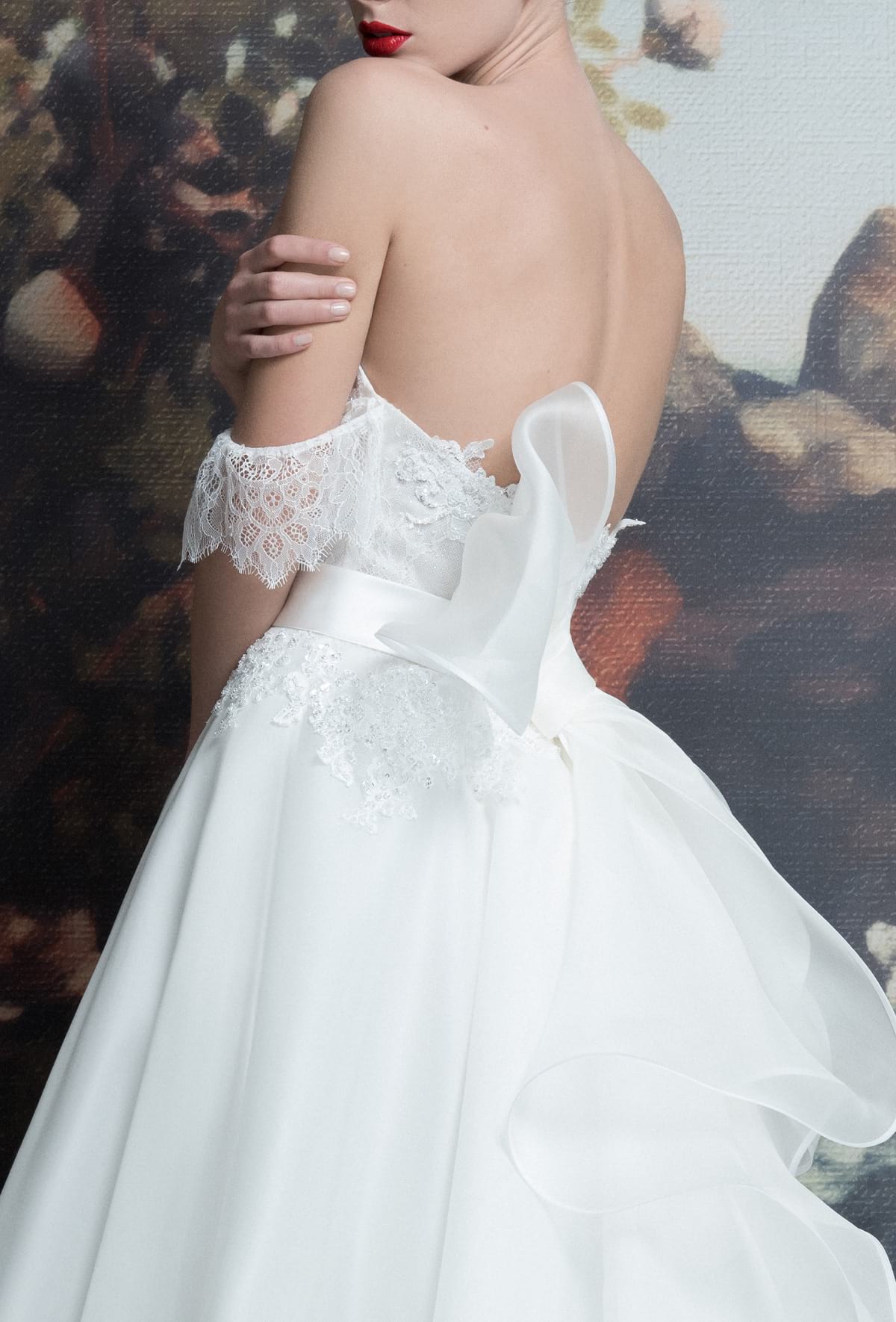 mysecret sposa abito con grande fiocco