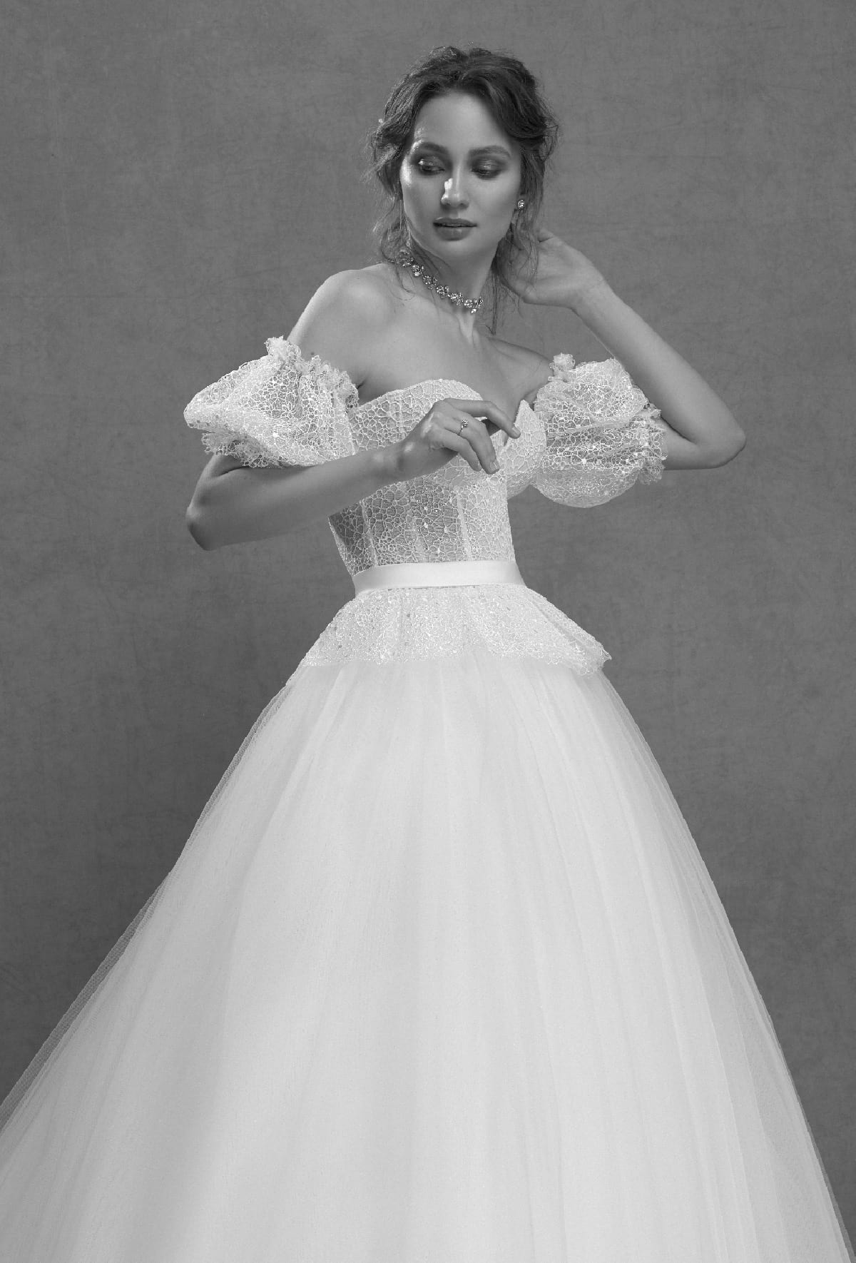 mysecret sposa completo da sposa gonna arricciata in vita e da un corpino effetto bustier