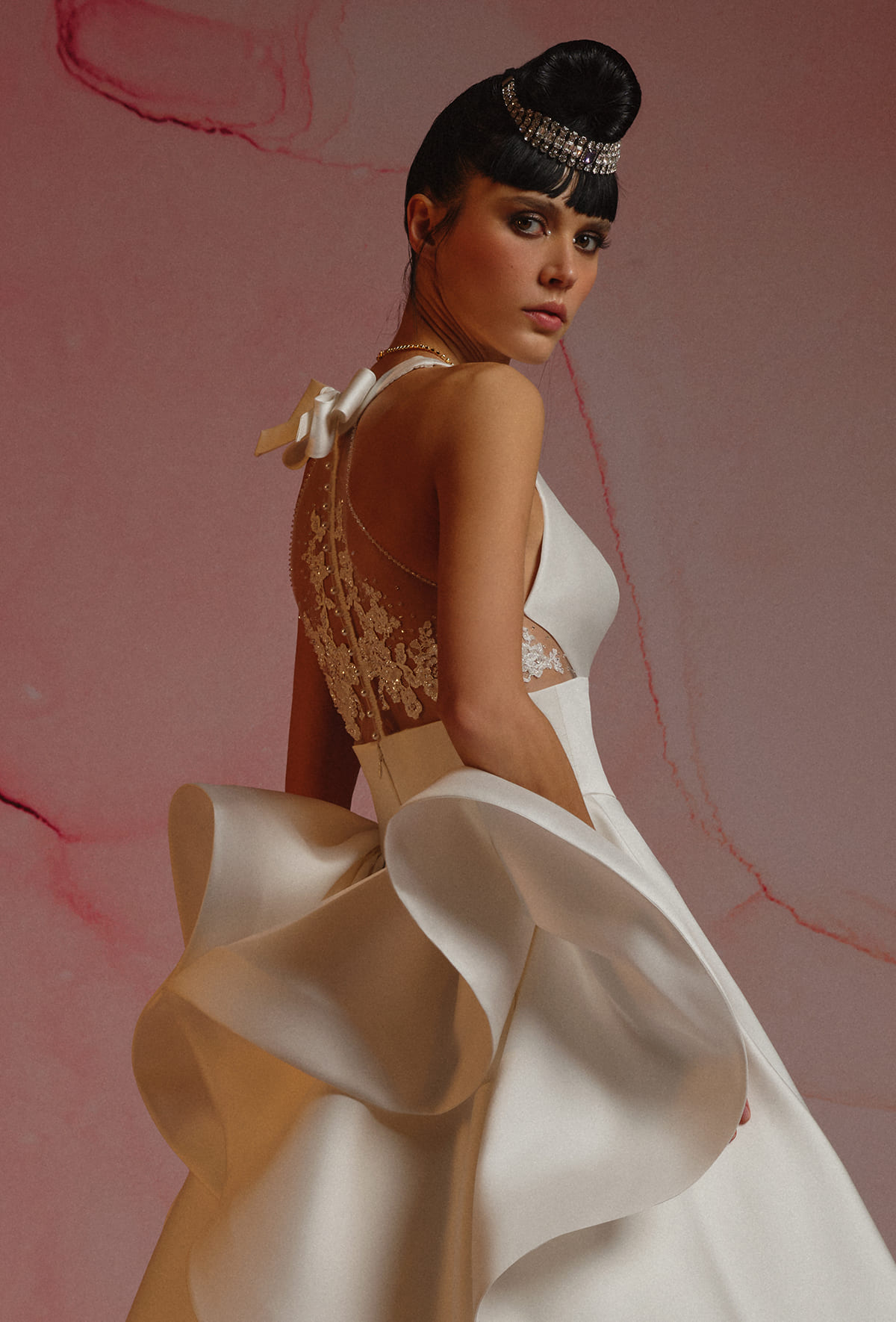 mysecret sposa abito da sposa con applicazioni di pizzo sulla schiena 2023 - 4