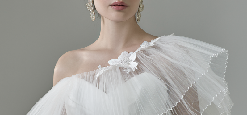 Plissé movimento e tridimensionalità