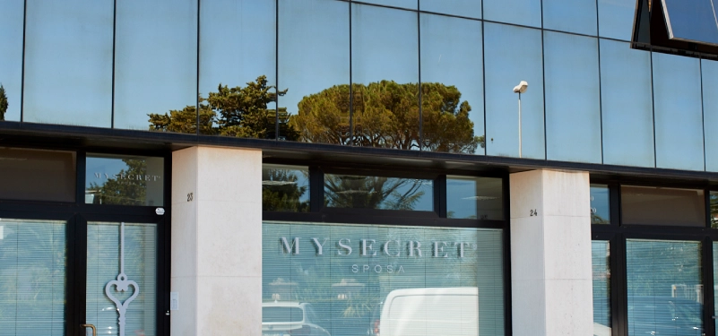 Scopri il tuo abito romantico da Mysecret Sposa