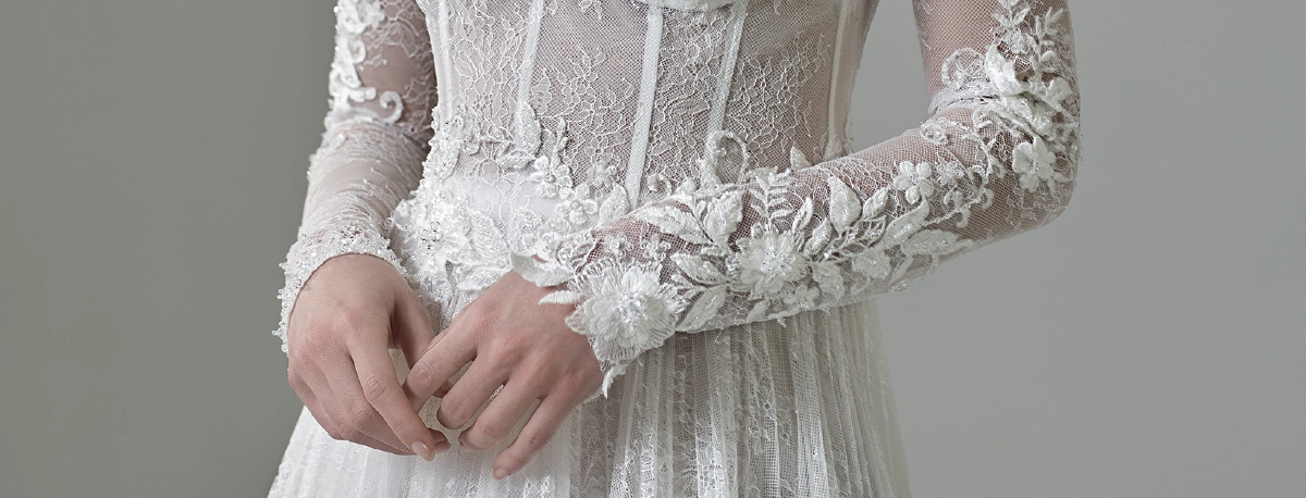 manchie dell'abito da sposa