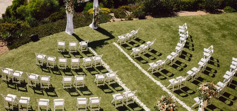 Coerenza tra abito e contesto del matrimonio